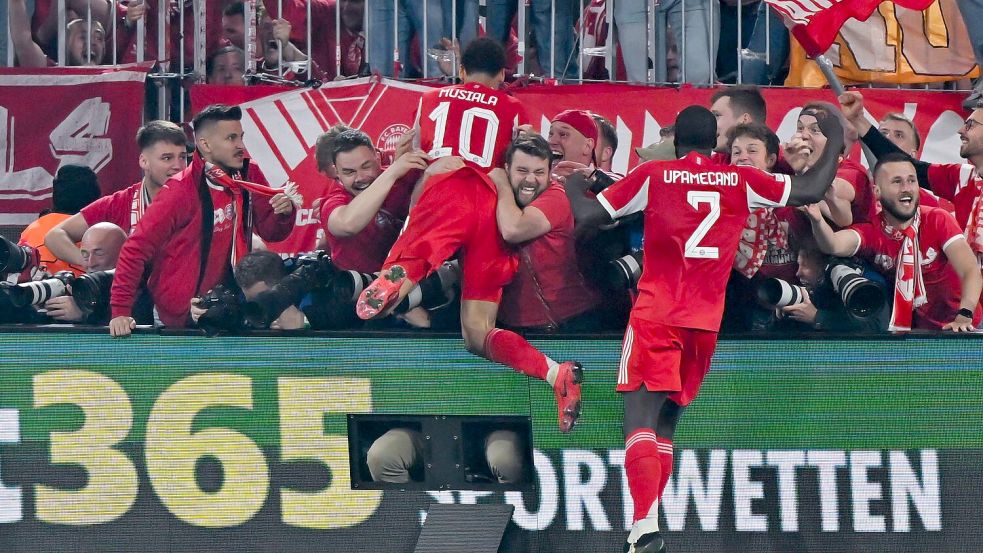 Bayern München ist von der UEFA mit einer saftigen Geldstrafe belegt worden. (Archivbild) Foto: Sven Hoppe