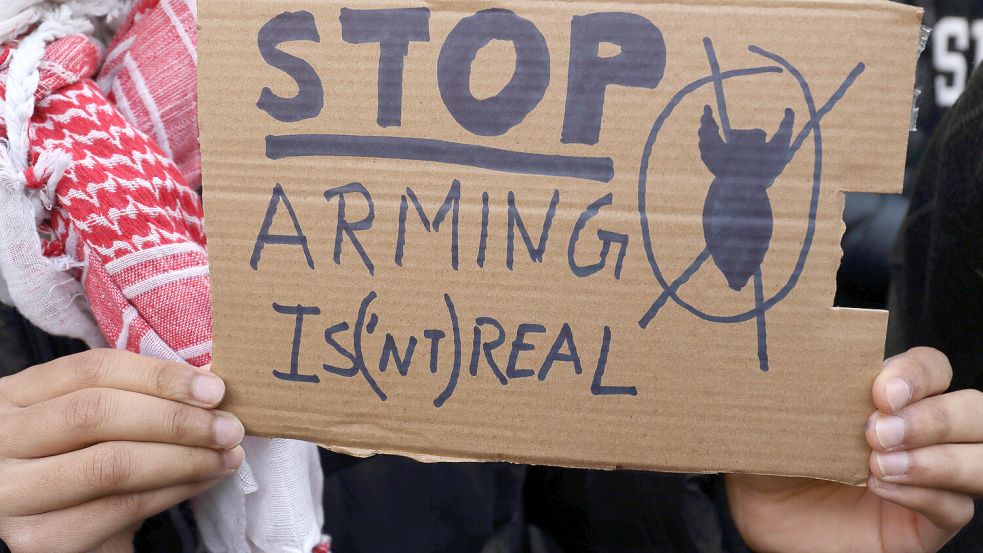 Im linken Spektrum zeigt sich Antisemitismus vordergründig als Kritik an der Politik des Staates Israel, offenbart dahinter jedoch oftmals das Absprechen von dessen Existenzrecht. Foto: Imago/Müller-Stauffenberg