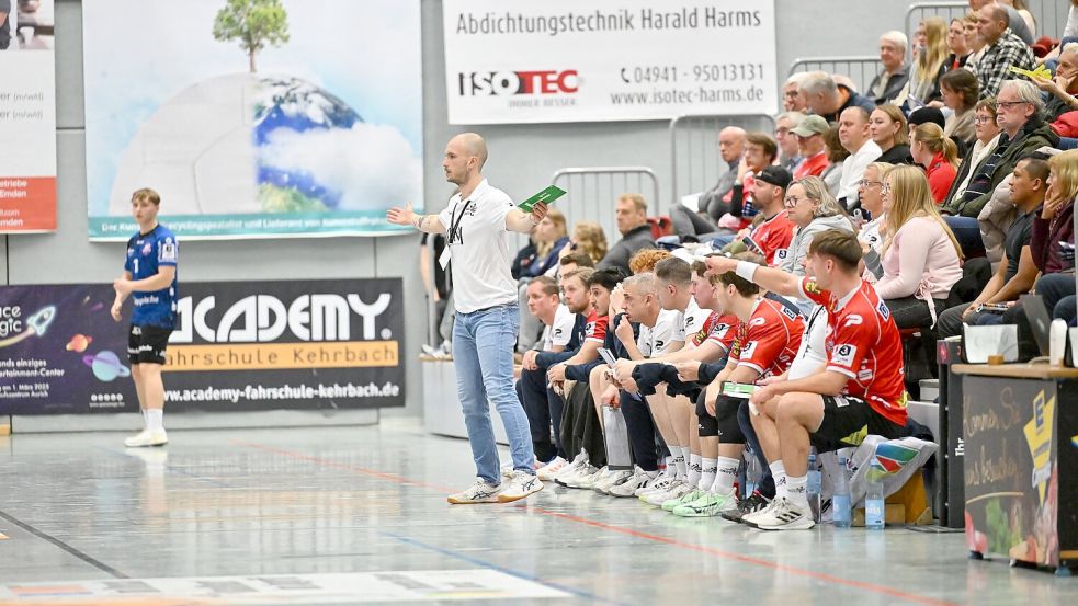 OHV-Trainer Sven Suton und die Mannschaft werden am Montag nicht am Sponsorenabend teilnehmen.Foto: Jens Doden (Blomberg)