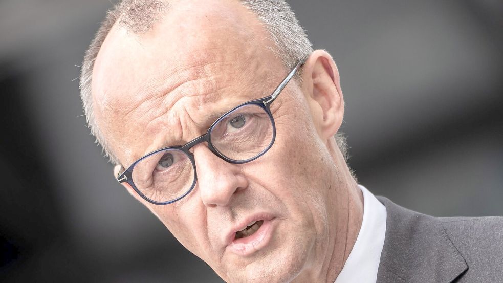 Der Kanzler signalisiert Gesprächsbereitschaft bei der geplanten Reform der Einkommensteuer. (Archivbild) Foto: Michael Kappeler/dpa