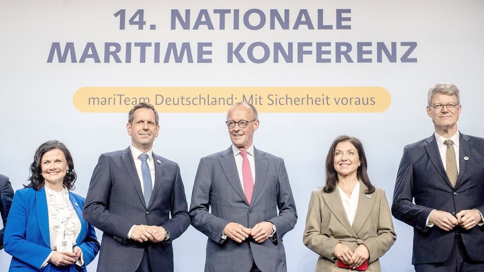 Die Bundesregierung will die maritime Wirtschaft mit einem 15-Punkte-Aktionsplan stärken. Foto: Hauke-Christian Dittrich