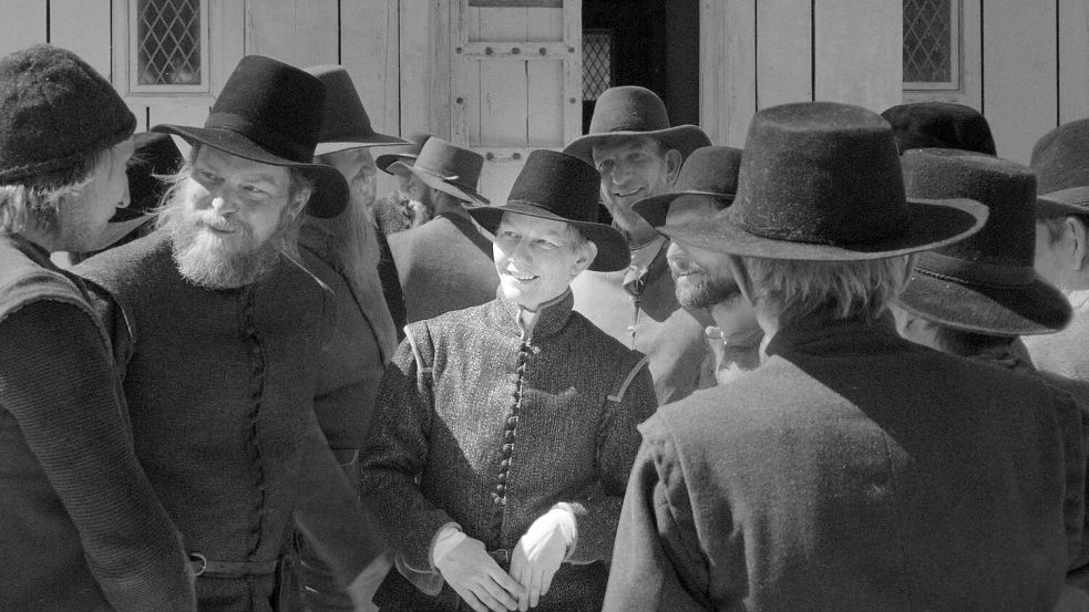 Für ihre Maskerade als Mann trug Hüller einen künstlichen Penis aus Horn, außerdem sei ihr Oberkörper eingeschnürt worden, wie sie im Interview der „Zeit“ erzählte. Foto: Schubert/ROW Pictures/dpa