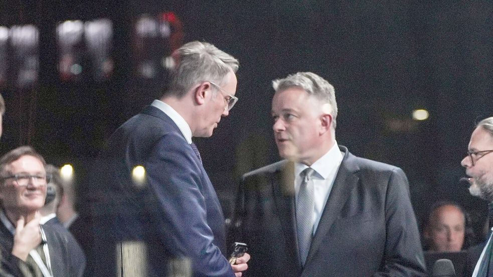 Die Verhandlungsführer Alexander Schweitzer (SPD/links) und Gordon Schnieder (CDU) sind übereingekommen. (Archivbild) Foto: Andreas Arnold