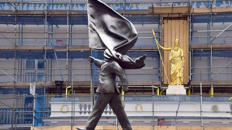 Bisher gibt es keine offizielle Bestätigung dafür, dass der britische Künstler Banksy hinter diesem Kunstwerk steckt. Foto: Vuk Valcic