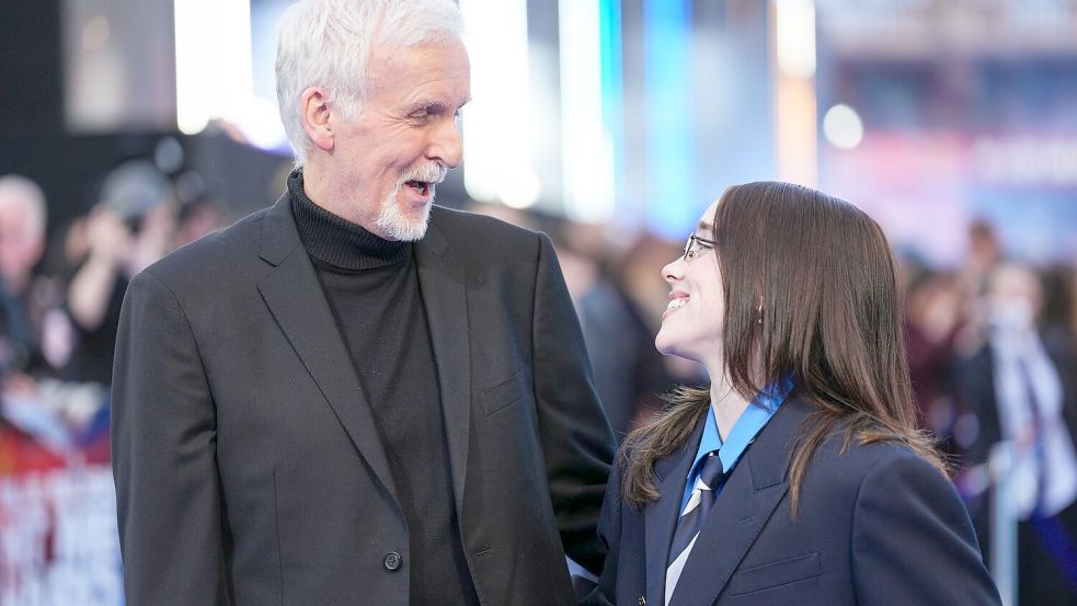 Hollywood-Regisseur James Cameron und Pop-Superstar Billie Eilish verstehen sich prächtig. Foto: Scott A Garfitt