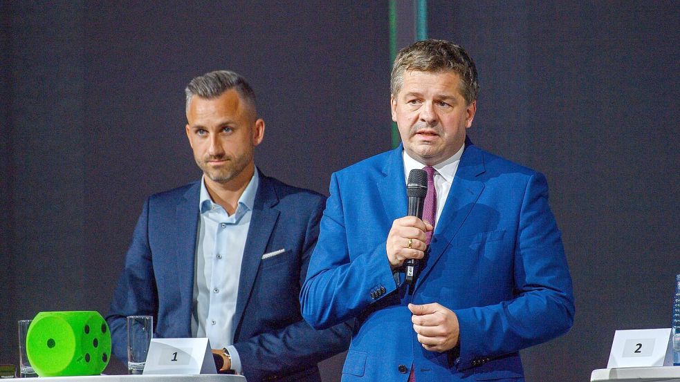 Wer wird die Nummer 1 und wer die Nummer 2 in Sachsen-Anhalt bei der Landtagswahl im September? In der jüngsten Umfrage liegt die AfD von Spitzenkandidat Ulrich Siegmund deutlich vor der CDU von Ministerpräsident Sven Schulze. (Archivbild) Foto: Klaus-Dietmar Gabbert