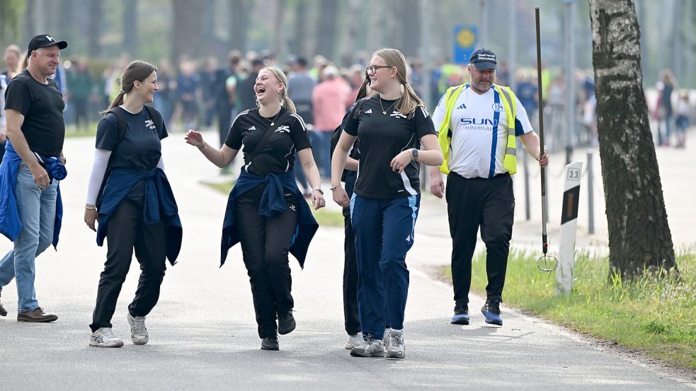 Die Dietrichsfelder Boßlerinnen freuten sich über Platz drei beim Ossi-Pokal. Foto: Jens Doden (Blomberg)