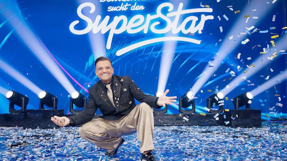 Endlich geschafft: Menowin Fröhlich holt sich nach 16 Jahren die „DSDS“-Krone. Foto: Rolf Vennenbernd