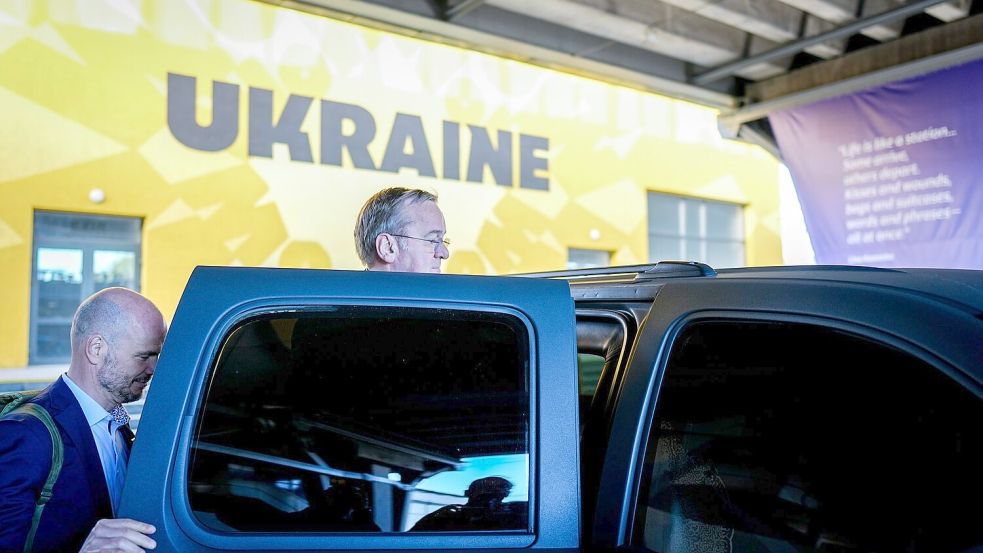 Pistorius strebt den Bau neuer Hightech-Waffen mit der Ukraine an. Foto: Kay Nietfeld/dpa
