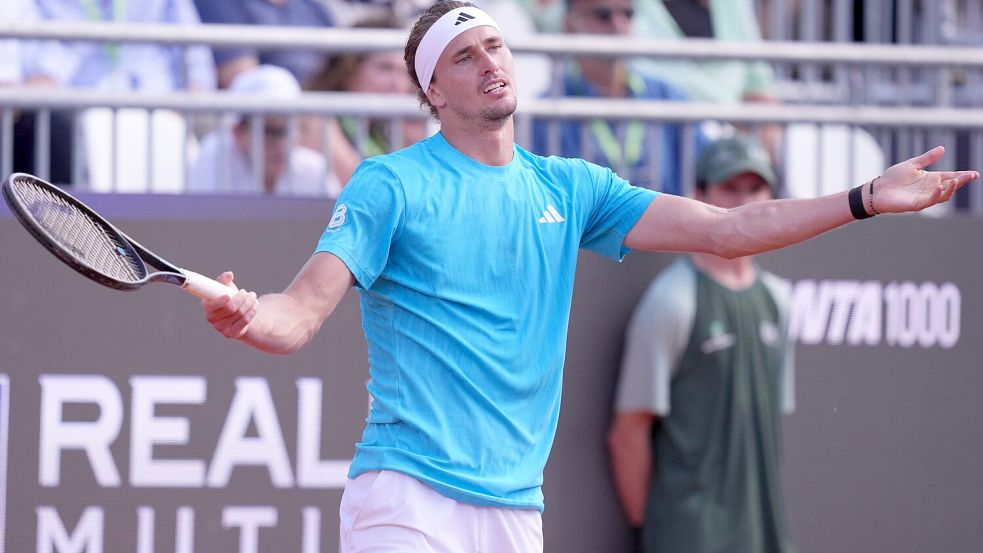 Aus im Achtelfinale von Rom: Alexander Zverev hadert mit seinem Spiel. Foto: Alfredo Falcone