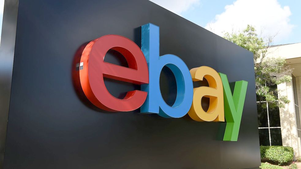 Der Online-Marktplatz eBay lehnt das 55 Milliarden US-Dollar schwere Übernahmeangebot des Videospiele-Händlers Gamestop ab. (Archivbild) Foto: Andrej Sokolow