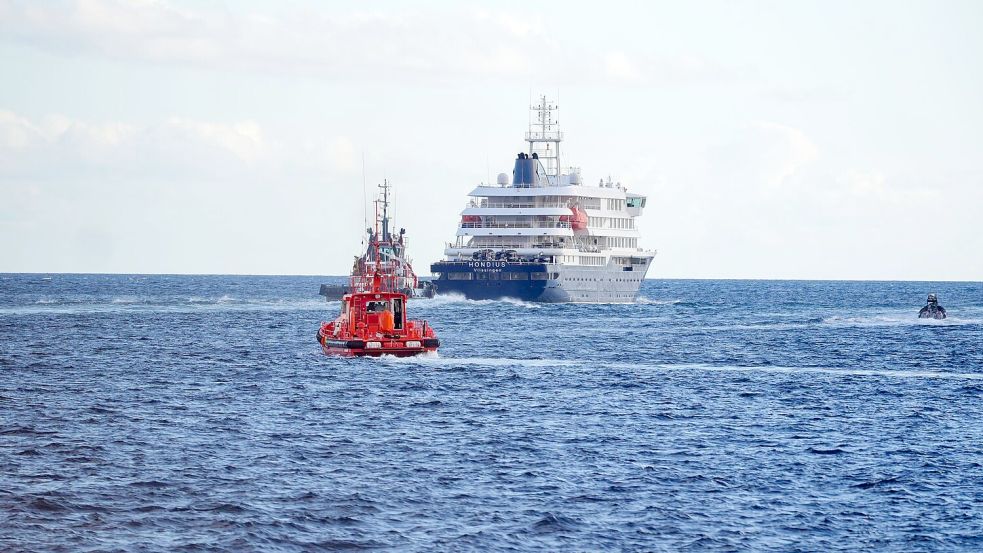 Die „Hondius“ stach wieder in See. Foto: Europa Press Canarias/EUROPA PRE