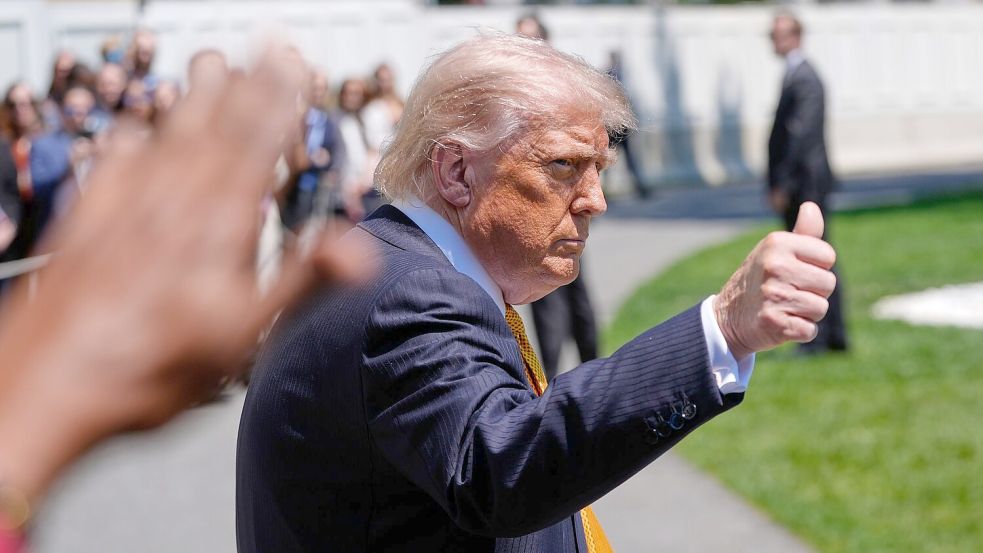 Trump drängte seine Parteikollegen zu Neuzuschnitten. (Archivbild) Foto: Manuel Balce Ceneta