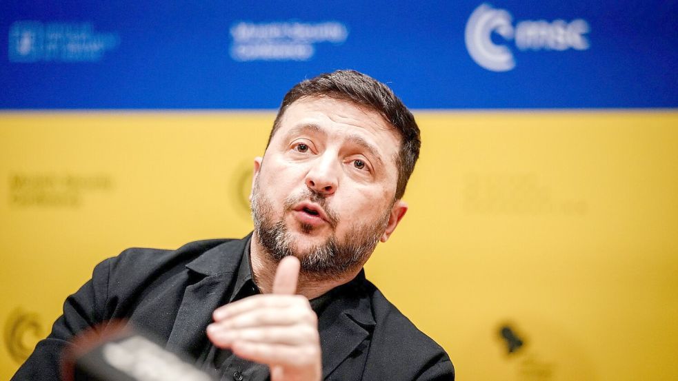 Der ukrainische Präsident Wolodymyr Selenskyj dankte seinem Militär für die „Treffsicherheit“. (Archivbild) Foto: Kay Nietfeld/dpa