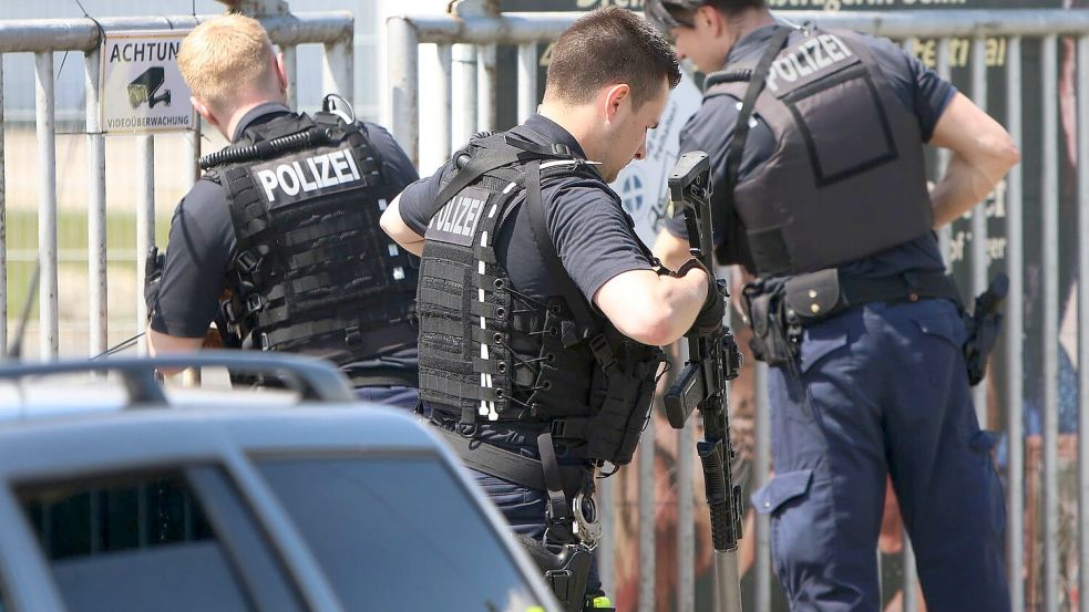 Die Polizei erschoss das Tier. Foto: -/EHL Media/dpa