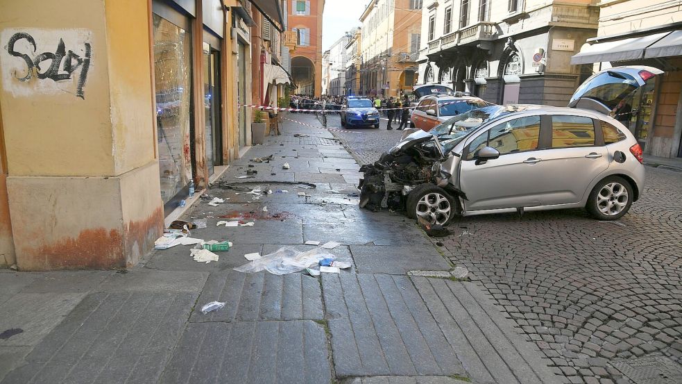 Vier Menschen sind nach dem Vorfall schwer verletzt. Foto: Uncredited