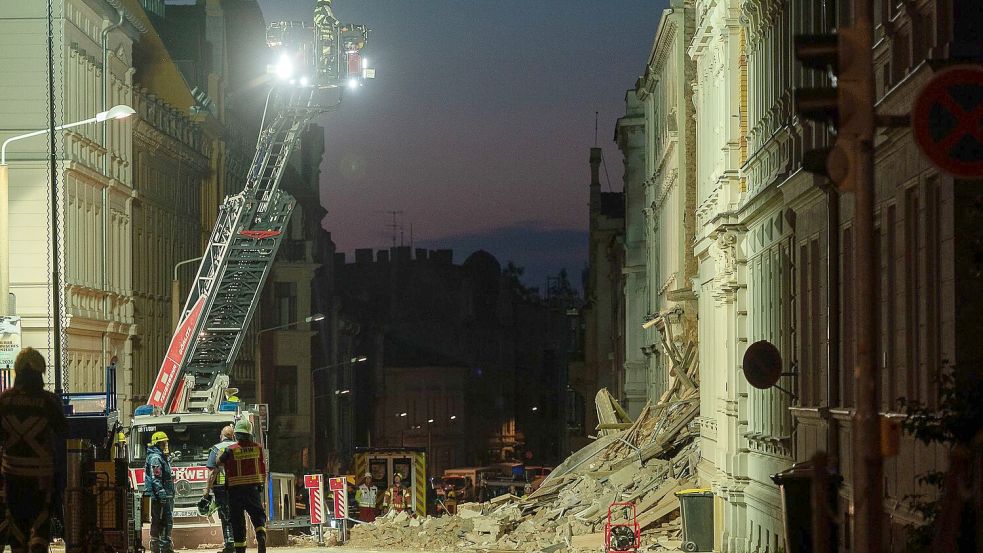 Die Vermisstensuche läuft auf Hochtouren. Foto: Paul Glaser/dpa