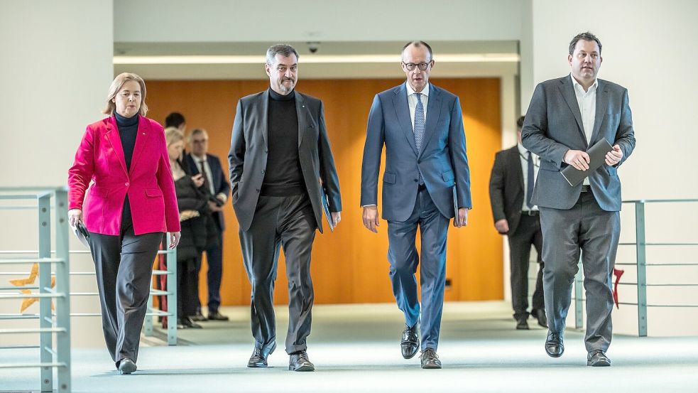 Diese vier Spitzen der Koalition werden in sechs Wochen zur bisher wichtigsten Sitzung des Koalitionsausschusses schreiten. (Archivbild) Foto: Michael Kappeler/dpa