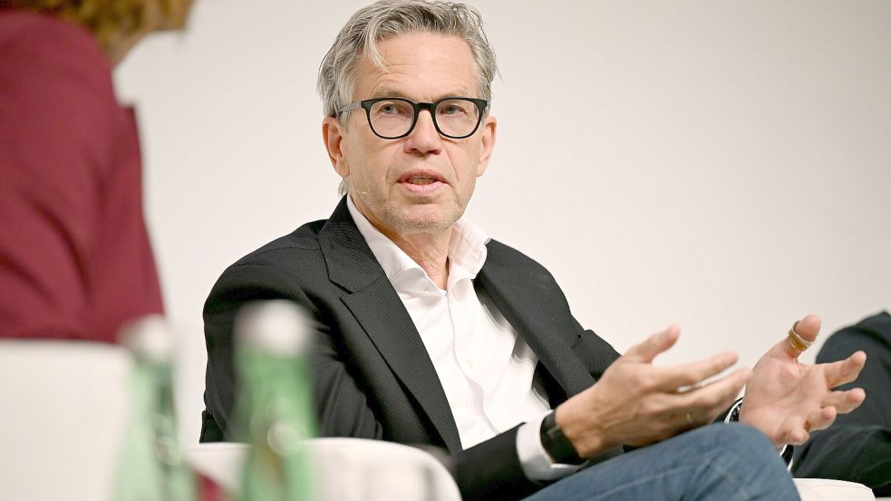 Raus aus dem guten alten DSL-Internet, fordert Vodafone-Deutschlandchef Marcel de Groot. Foto: Wolf von Dewitz/dpa