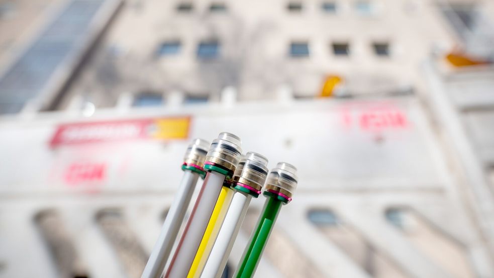 Das Angebot wächst, das Interesse ist aber nicht allzu hoch: Internet über Glasfaser-Kabel. Foto: Sebastian Gollnow