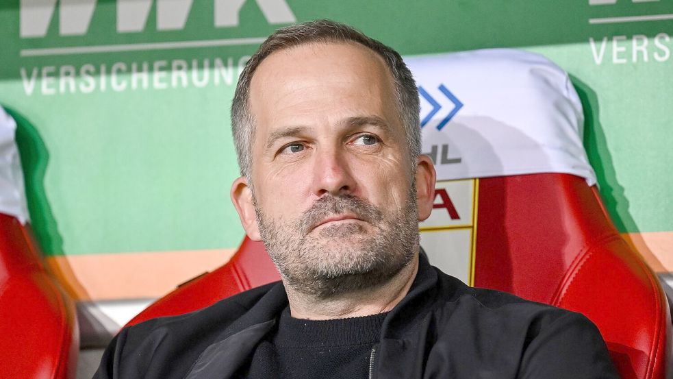 Manuel Baum wird den FC Augsburg auch künftig als Trainer betreuen. (Archivbild) Foto: Harry Langer