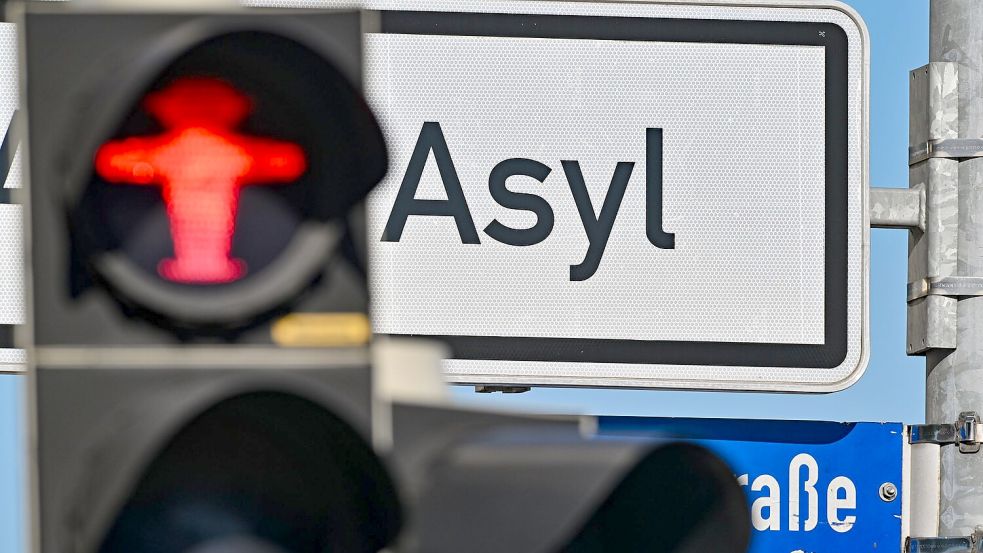 Welche Leistungen Asylbewerber bekommen, ist gesetzlich geregelt. (Archivbild) Foto: Patrick Pleul