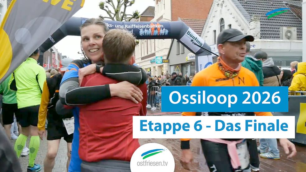 In der Leeraner Innenstadt kamen die Läuferinnen und Läufer am 15. Mai 2026 ins Ziel. Foto: ostfriesen.tv