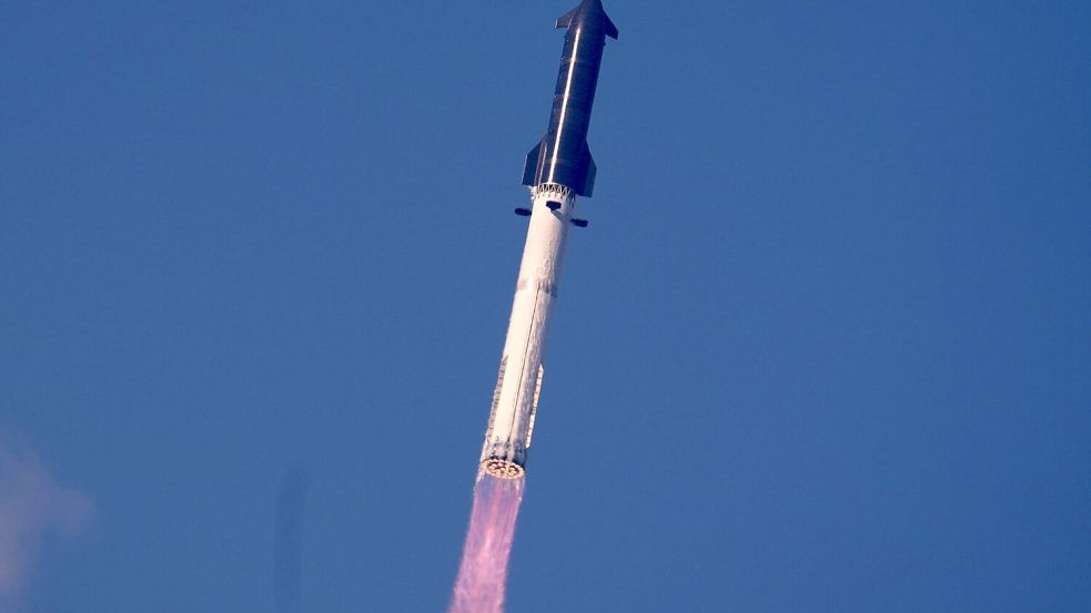 Eine überarbeitete Version der Riesen-Rakete hat einen zwölften Testflug absolviert. Foto: Eric Gay