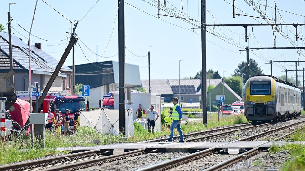 Der Unfall ereignete sich Medienberichten zufolge gegen 08.15 Uhr. Foto: Dirk Waem