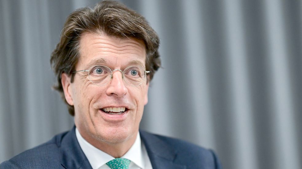 Schaeffler-Vorstandschef Klaus Rosenfeld will sein Unternehmen breiter aufstellen und Geschäftsfelder in der Raumfahrttechnik erschließen. (Archivbild) Foto: Sebastian Christoph Gollnow