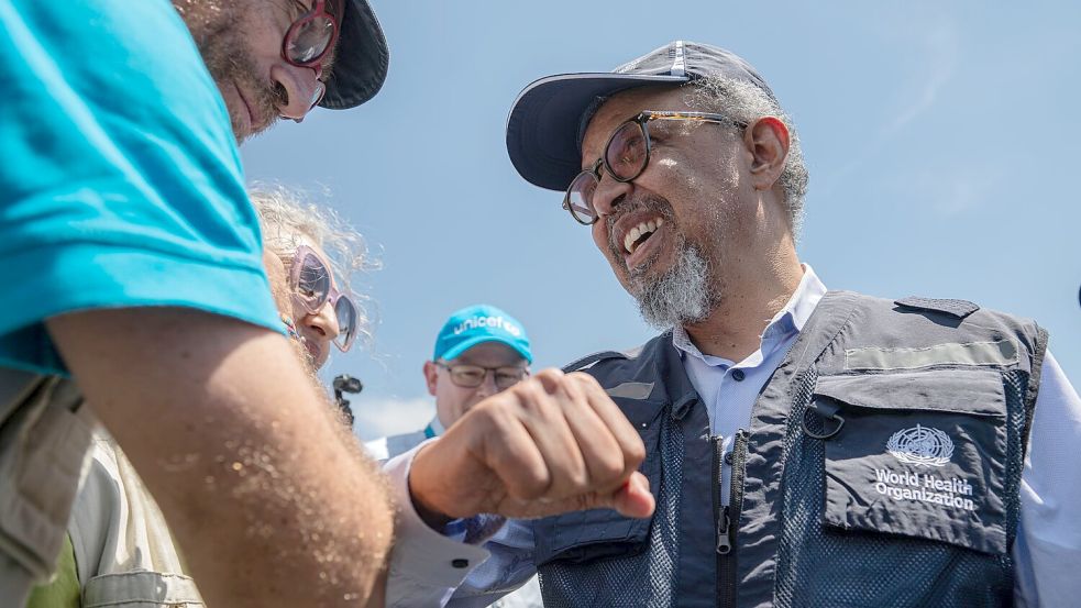 Der WHO-Chef besucht den Ebola-Hotspot. Foto: Moses Sawasawa