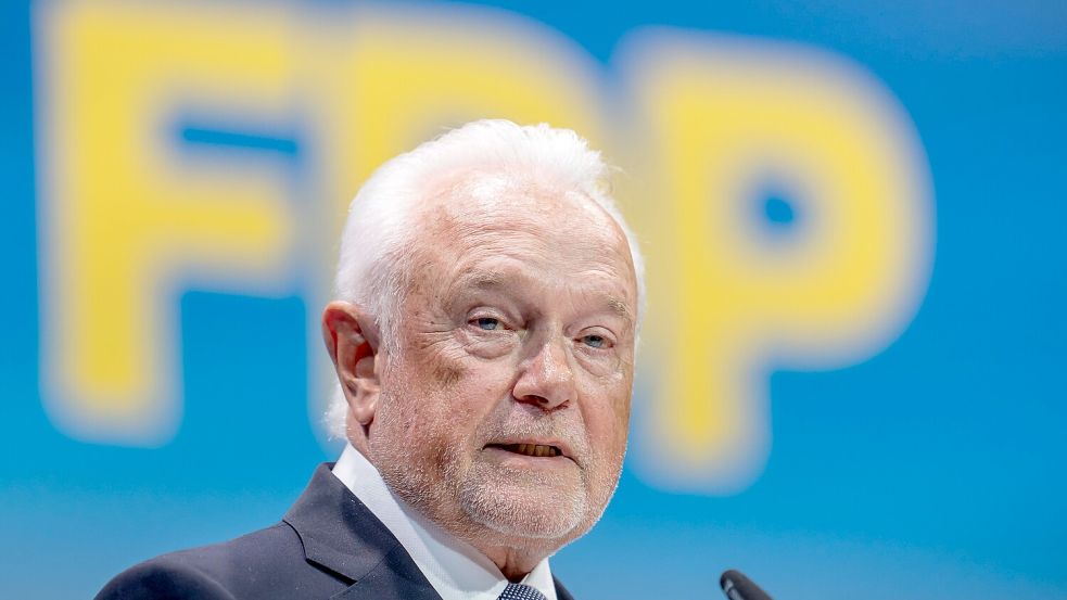 Wirkte überrascht von der Gegenkandidatur: Wolfgang Kubicki wurde mit rund 60 Prozent der Delegiertenstimmen zum neuen FDP-Parteichef gewählt. Foto: Michael Kappeler