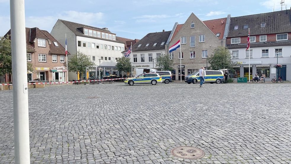 Auch auf dem Schiffbrückenplatz war am Dienstagmorgen ein Teil abgesperrt. Foto: Privat