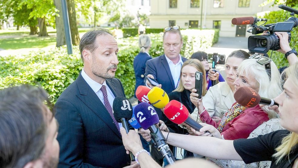Kronprinz Haakon steht Rede und Antwort zu Krisen und Krankheiten. (Archivbild) Foto: Terje Pedersen/NTB/dpa