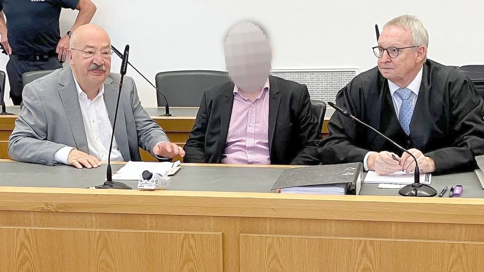 Die Staatsanwaltschaft legt dem Angeklagten versuchten heimtückischen Mord, gefährliche Körperverletzung sowie einen Verstoß gegen das Waffengesetz zur Last. Foto: Fotoreport-DB/dpa