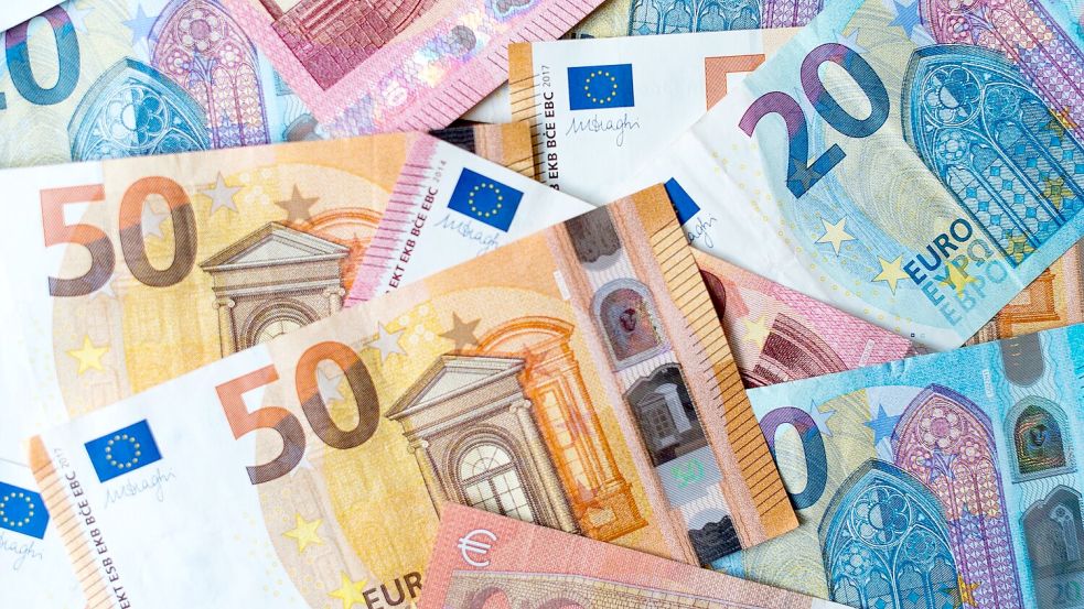 Es geht um viel Geld. (Symbolbild) Foto: Monika Skolimowska