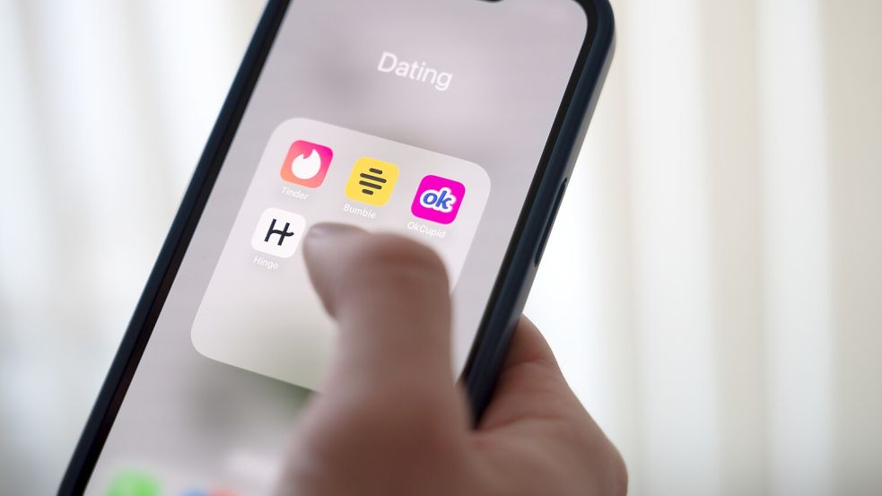 Beim Online-Dating kommt es vielen jungen Menschen immer mehr auf die politische Ausrichtung des potenziellen Partners an. Foto: dpa/Alicia Windzio