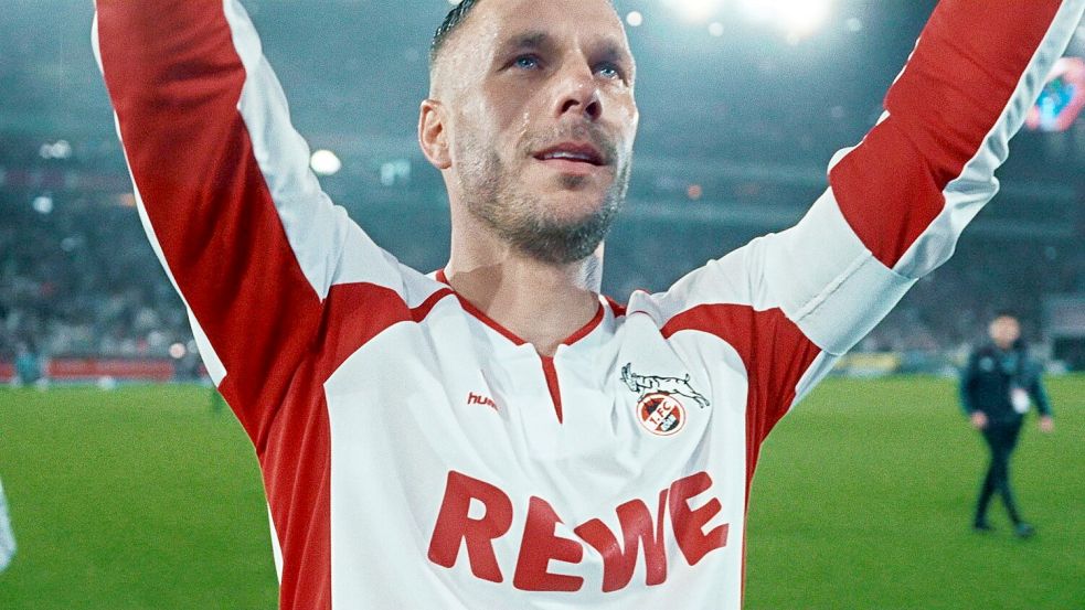 Die Doku „Poldi“ über Fußballer Lukas Podolski ist seit 4. Juni auf Netflix streambar. Foto: -/Netflix/dpa