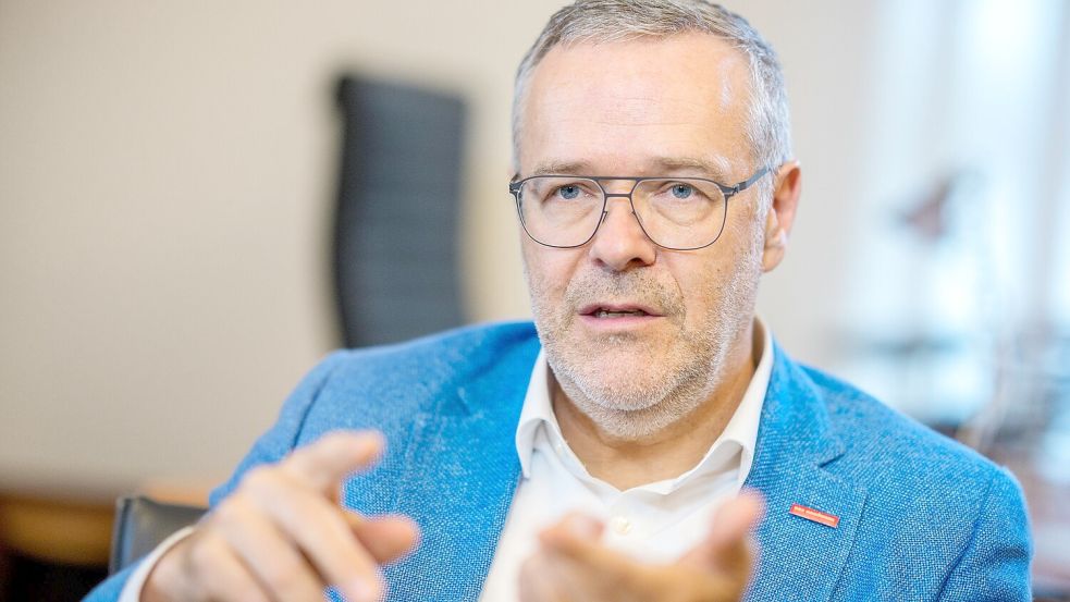 Handwerkspräsident Jörg Dittrich im Interview mit unserer Redaktion: „Messlatte ist, die verlorengegangene Wettbewerbsfähigkeit Deutschlands wieder herzustellen.“ Foto: dpa/Michael Kappeler