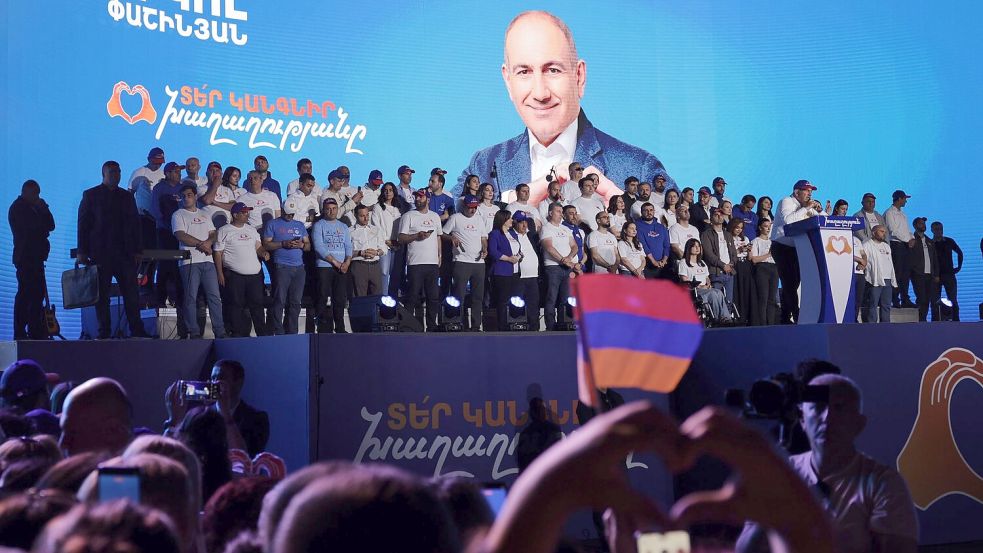 Der Wahlkampf liegt hinter Ministerpräsident Nikol Paschinjan: Wird seine Partei stark genug werden, ihm eine weitere Amtszeit zu ermöglichen? (Archivbild) Foto: Anthony Pizzoferrato
