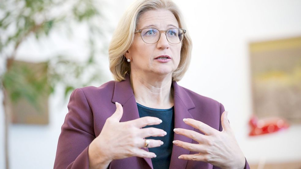 Saarlands Ministerpräsidentin Anke Rehlinger sieht den Umbau der saarländischen Industrie in Gefahr Foto: Oliver Dietze