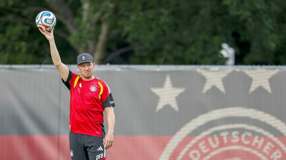 Bundestrainer Julian Nagelsmann trägt die Last der WM-Verantwortung. Foto: Jan Woitas