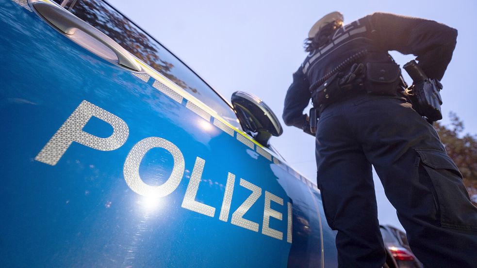 Die Polizei hat weiter einen Blick auf die Schulwege in Emden. Foto: dpa