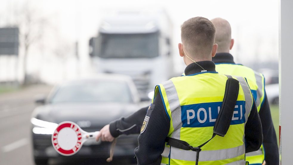 Ob und wann die europäische Asylreform auch zum Ende der deutschen Grenzkontrollen führen wird, ist offen. (Archivbild) Foto: Marijan Murat