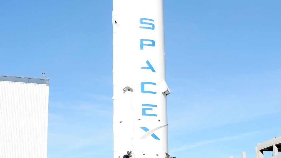 Mit der Rakete Falcon 9 machte sich SpaceX unverzichtbar für die US-Raumfahrt. (Archivbild) Foto: Andrej Sokolow