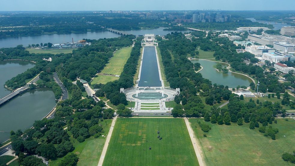 Am Sonntag sollen am Lincoln Memorial Feierlichkeiten anlässlich des 80. Geburtstages von Donald Trump stattfinden Foto: Julia Demaree Nikhinson