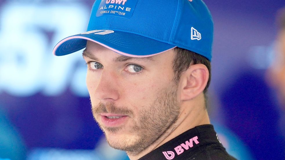 Pierre Gasly darf sich doch noch über sein Monaco-Podest freuen. (Archivbild) Foto: Altaf Qadri/AP/dpa