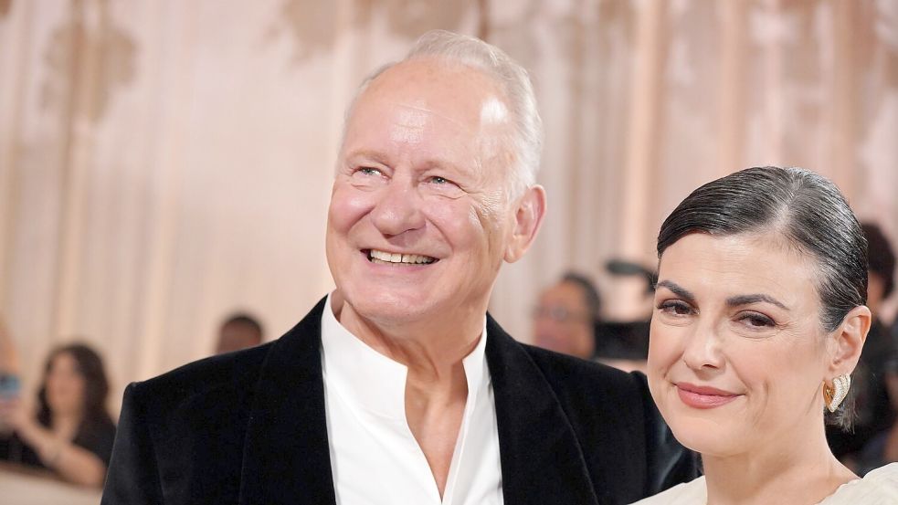 Mit der US-Amerikanerin Megan Everett hat Skarsgård zwei Kinder. Dazu kommen sechs mit seiner ersten Frau. (Archivbild) Foto: Jordan Strauss/Invision/AP/dpa