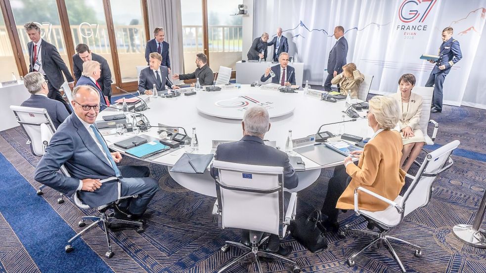 Die Staats- und Regierungschefs der G7 haben sich auf eine gemeinsame Erklärung zu geopolitischen Fragen wie dem Krieg in der Ukraine und dem Iran-Konflikt geeinigt. Foto: Michael Kappeler/dpa-Pool/dpa