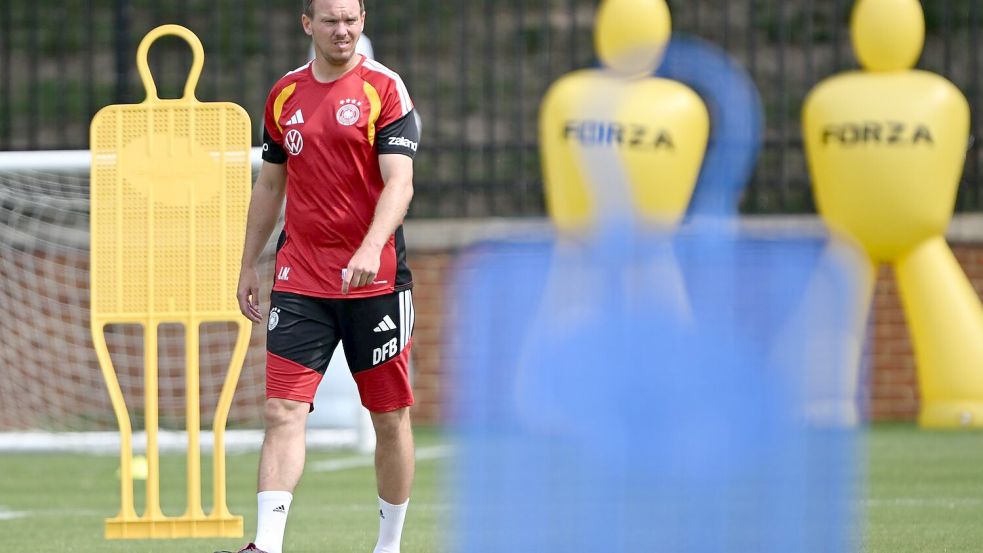 Die Nationalmannschaft hat im WM-Camp drei Trainingsplätze zur Verfügung. Foto: Federico Gambarini/dpa